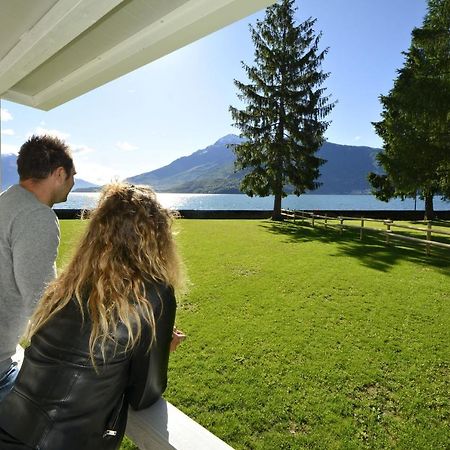 Camping La Breva Dongo Eksteriør bilde